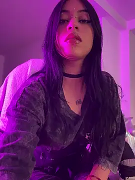 Kattze  online show from April 13, 8:58 pm