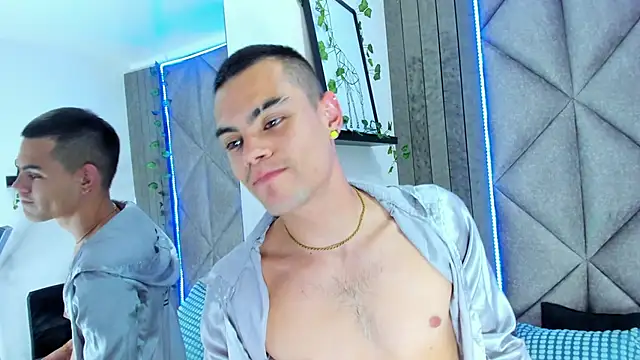 RomeoBoselli   online show from April 11, 7:40 pm