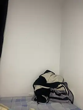 DarkSirenQueen online show from April 21, 9:37 am