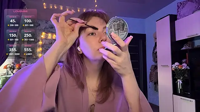 FairyFl0ra online show from April 12, 12:37 am