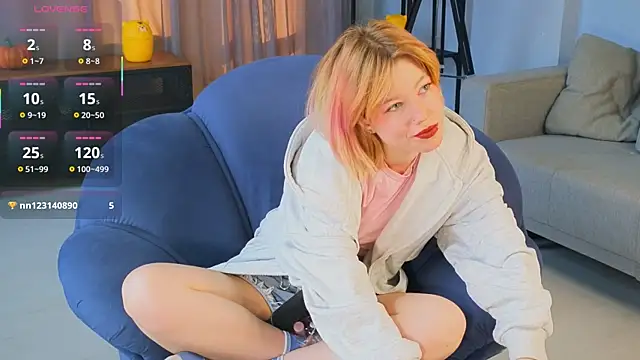 JerricaEtter online show from April 15, 3:24 am