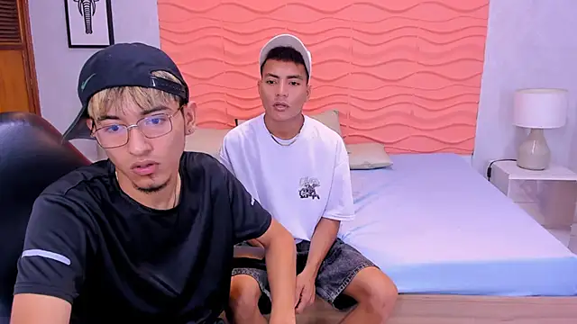 Juan saul1 online show from April 9, 9:20 pm