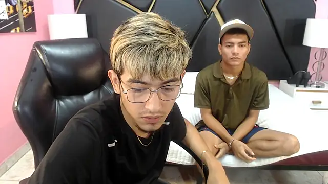 Juan saul1 online show from April 17, 10:29 am