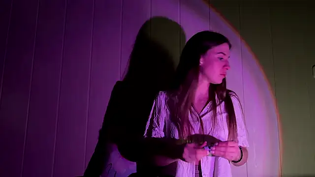 BambiBlush online show from April 8, 5:13 pm