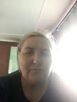 AureliaSky598 online show from April 24, 10:07 am