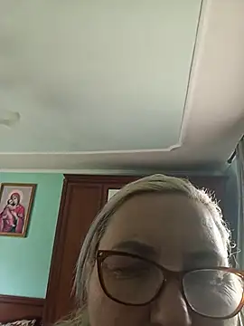 AureliaSky598 online show from April 30, 10:43 am