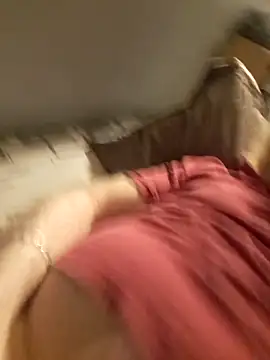 ChrisMtl83 online show from April 14, 5:46 am