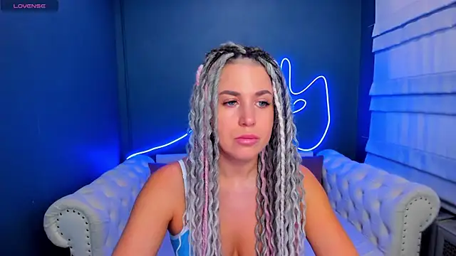 Fire  Dancer online show from April 17, 1:30 am