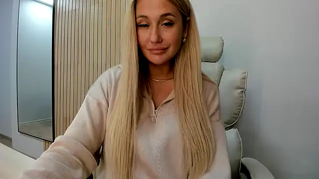 Snapshot of Anastaeisha chatting on April 9, 11:48 am Anastaeisha online show from April 9, 11:48 am