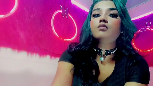 Mia dasilva  online show from April 17, 7:17 pm