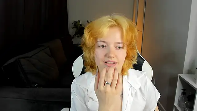 Star Bee online show from April 15, 8:43 am