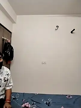 kavyasharma0 online show from April 8, 5:13 pm