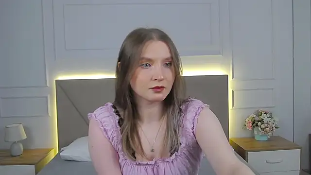 ArianaMilss online show from April 13, 11:05 am