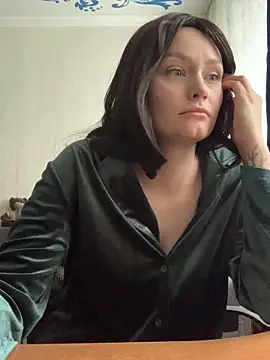 Ann Hunt online show from April 14, 10:21 am