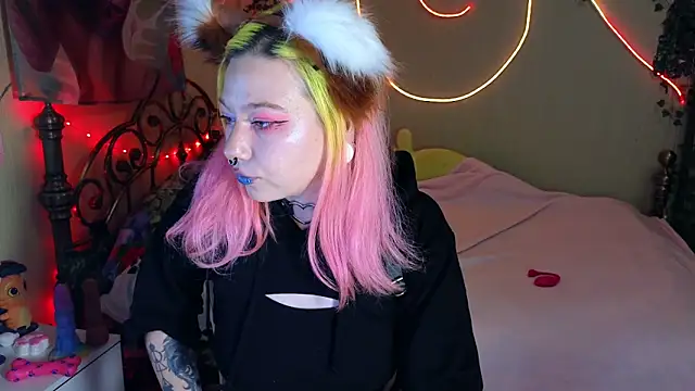 Sansarella online show from March 1, 3:58 pm