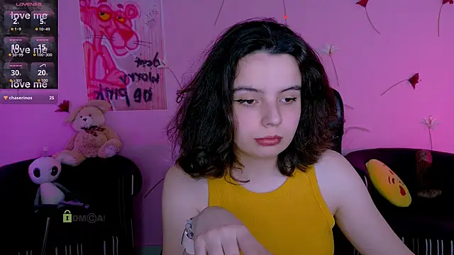 mia mooon  online show from June 2, 8:27 am