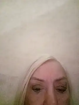 Julia20X online show from April 11, 7:40 pm