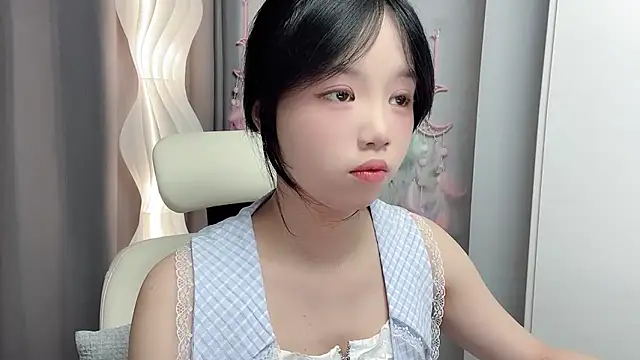 Snapshot of Xiaoqing00 chatting on May 31, 5:59 am Xiaoqing00 online show from May 31, 5:59 am