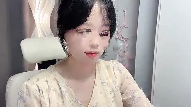 Snapshot of Xiaoqing00 chatting on June 1, 6:15 am Xiaoqing00 online show from June 1, 6:15 am