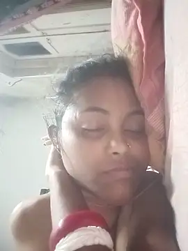amishaah92 online show from May 19, 10:27 pm