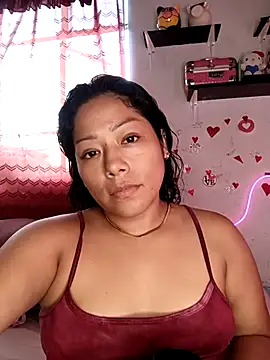 gatita2303 online show from April 10, 9:52 pm