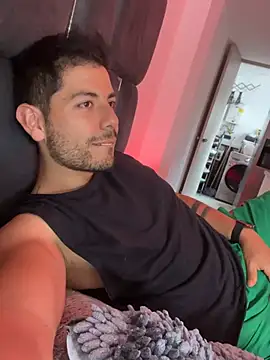 Roman Belmont online show from April 15, 7:58 pm