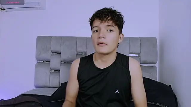 Luca Voss online show from April 16, 11:55 am