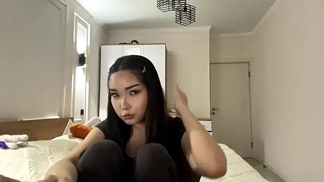 MardellHeavrin online show from April 13, 2:00 pm