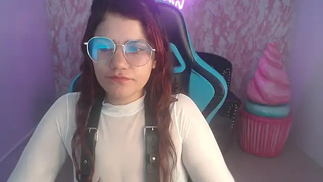 Scarlett jhonson ch online show from April 10, 12:32 pm