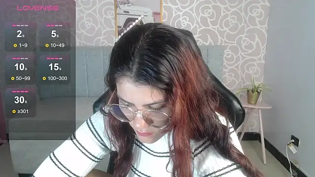 Scarlett jhonson ch online show from April 16, 7:47 pm