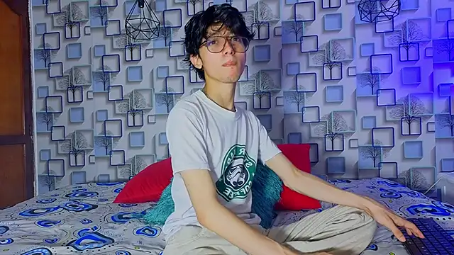 Twink Sebas7 online show from April 12, 12:21 pm