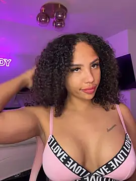 princessromyindy online show from April 17, 8:56 pm