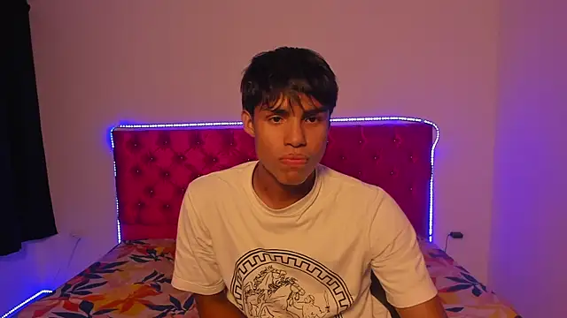 skinny sam online show from April 12, 4:06 am