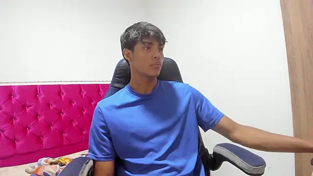 skinny sam online show from April 16, 3:18 am