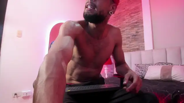 cero khalifa online show from April 10, 10:03 pm