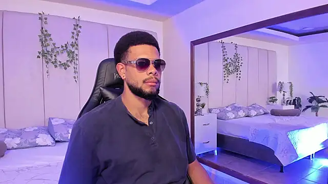 cero khalifa online show from April 12, 5:07 pm