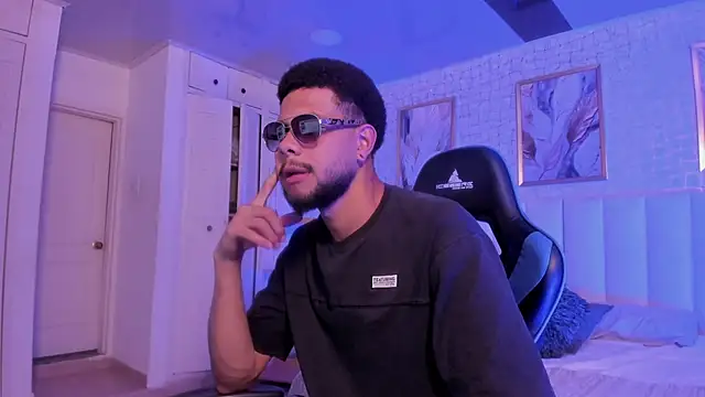 cero khalifa online show from April 15, 8:42 pm