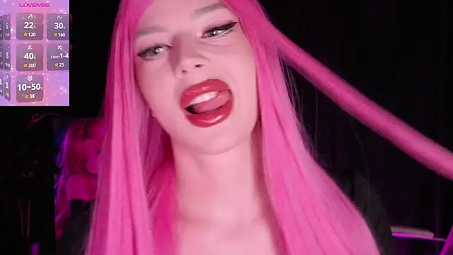 HARITA LOVEE online show from April 17, 8:23 pm