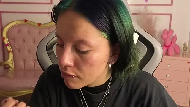 lewii t online show from April 17, 3:20 am