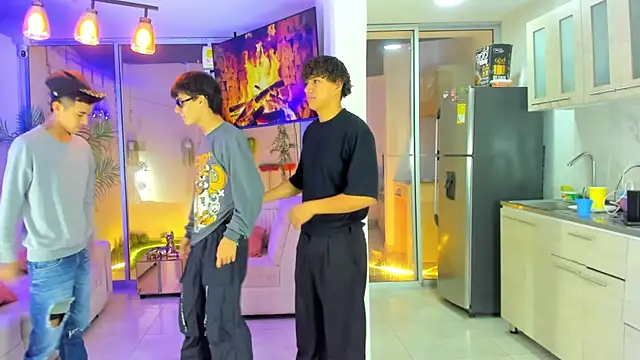 Nicoboys  online show from May 16, 5:26 am