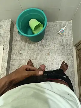  younger couples  online show from April 14, 9:32 pm