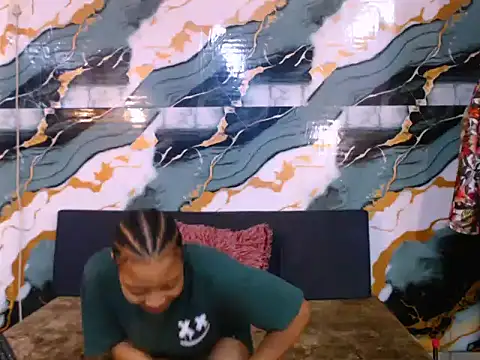 caramelchoco69 online show from July 17, 5:58 am