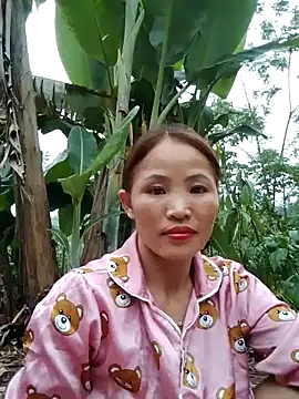  Lyly pussy  online show from April 17, 11:24 am