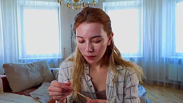 SonyaCubine online show from April 17, 6:05 am