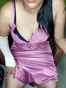 Snapshot of Tamilmoon006 chatting on June 1, 5:47 pm Tamilmoon006 online show from June 1, 5:47 pm