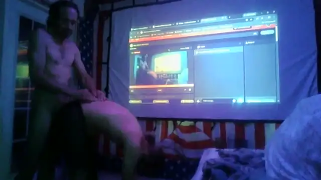 Toytroy197413 online show from April 18, 9:46 am