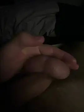 bitebiendure077 online show from April 18, 1:09 am