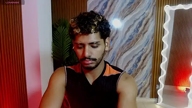 milo tay online show from April 15, 4:19 am