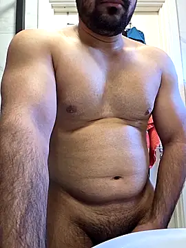 Snapshot of massivecumerr chatting on May 6, 6:30 am massivecumerr online show from May 6, 6:30 am