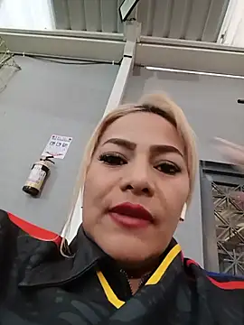 LUISA  07 online show from May 31, 10:33 pm